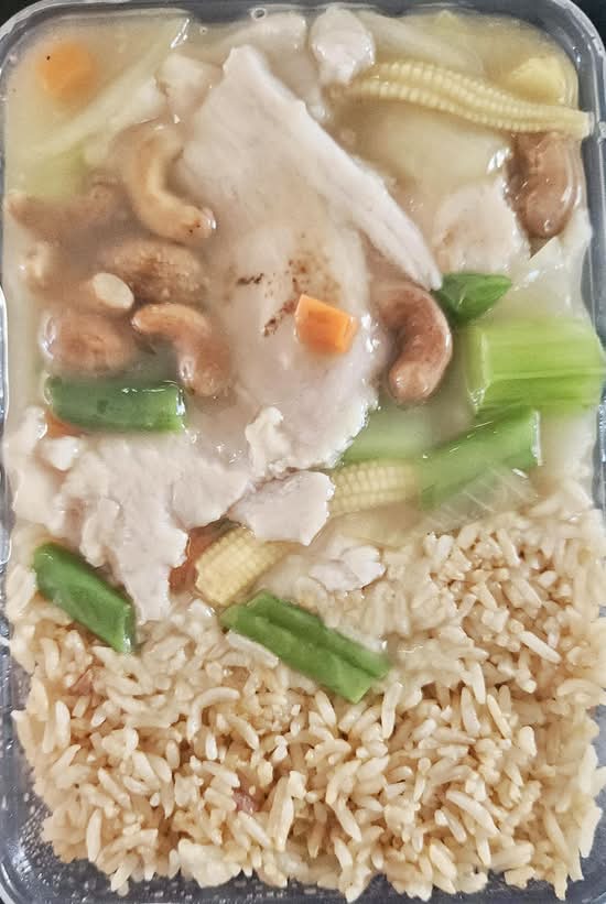 Chicken, Cashew Nuts and Fried Rice