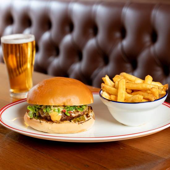 Classic Cheeseburger
