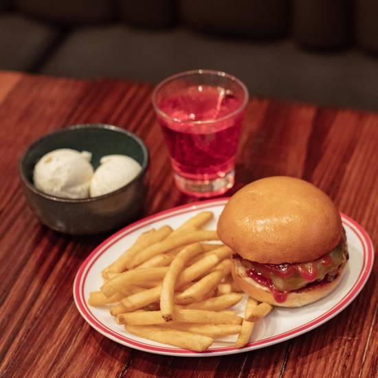 Kids Cheeseburger