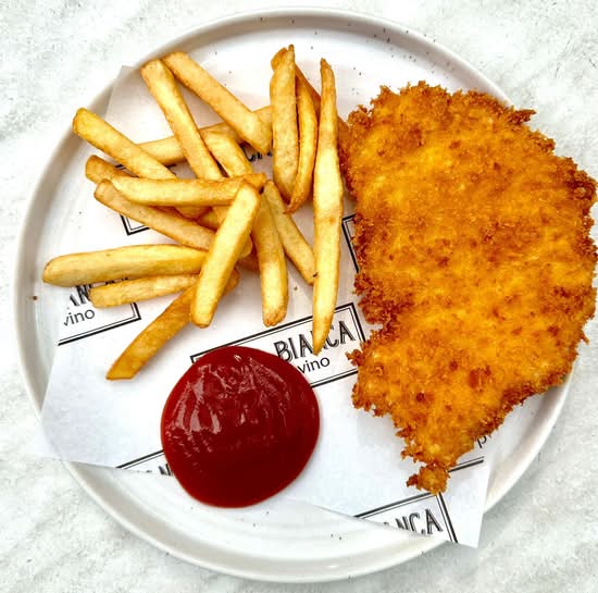 Kids Chicken Schnitzel & Fries