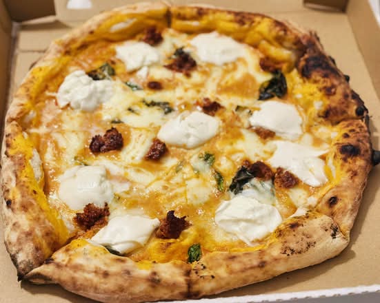 Spicy Vodka Pizza