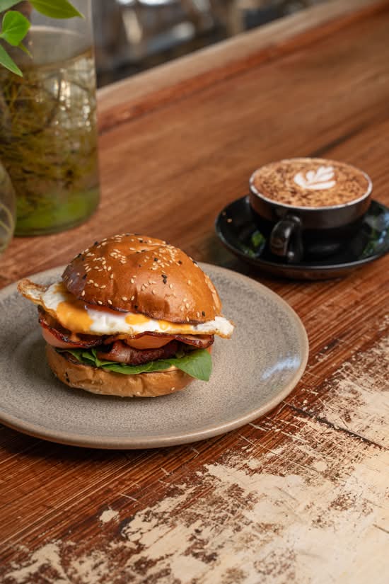 Egg and Bacon Burger