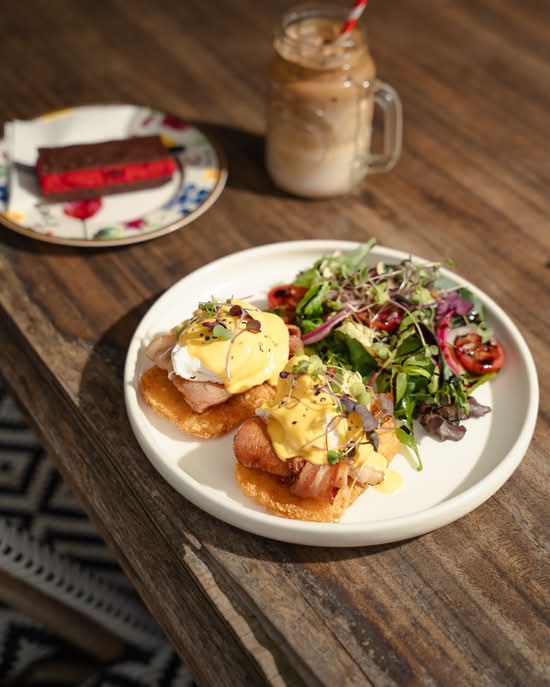 Classic Eggs Benedict