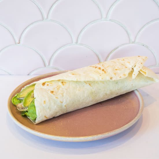 Chicken Avo Wrap (U)