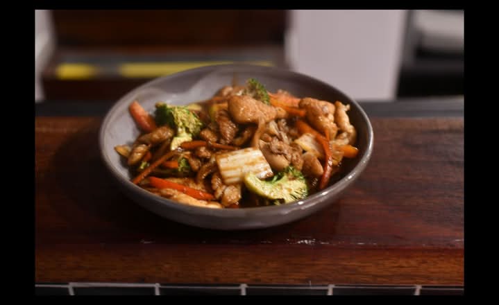 K96.  Black Bean Chicken w Chinese Broccoli