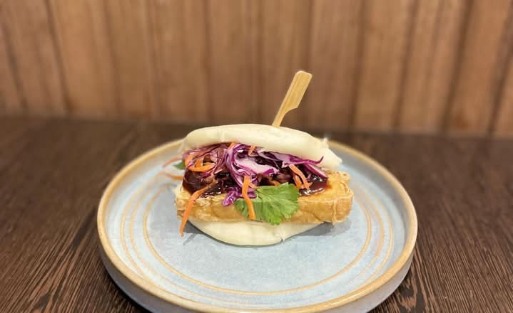 A4. 2 Crispy Fried Tofu Bao (PAIR)