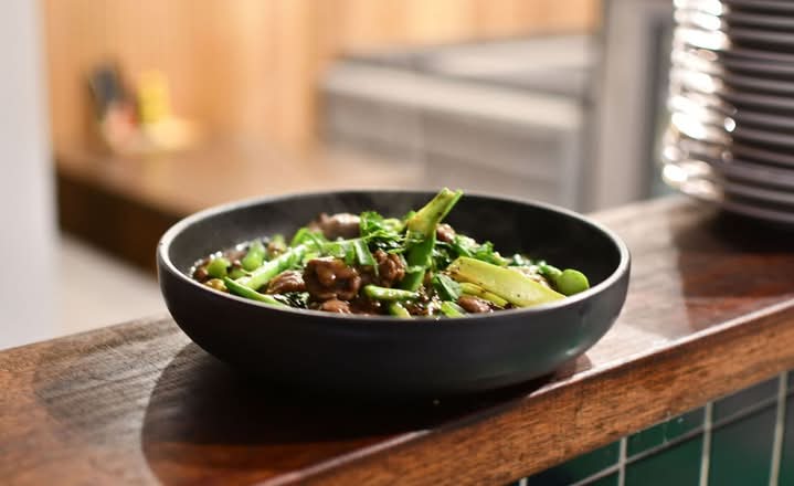 K88. Black Bean Beef & Broccoli Stir-fry