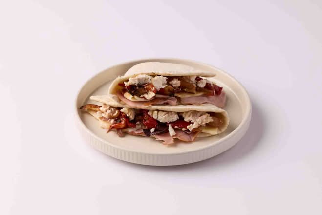 Leg ham piadina