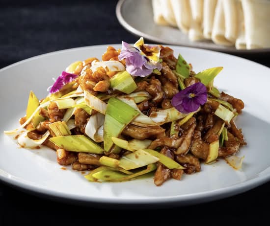 😍👍👍Beijing Shredded Pork  + Pan cakes