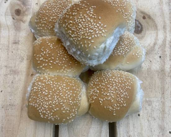 Dinner rolls x 6