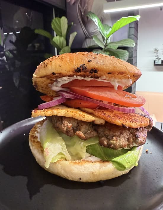 Cypriot Burger