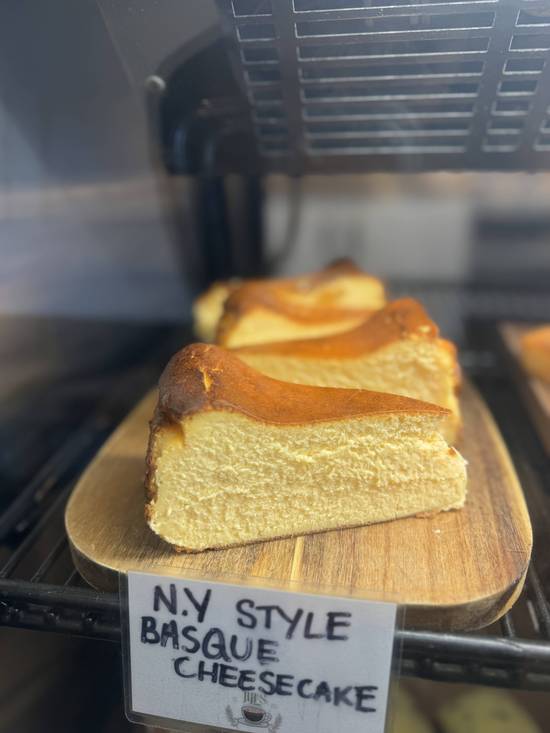 BASQUE CHEESECAKE