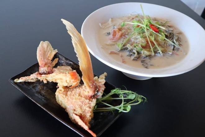 Fish Wings (M) Noodle Soup