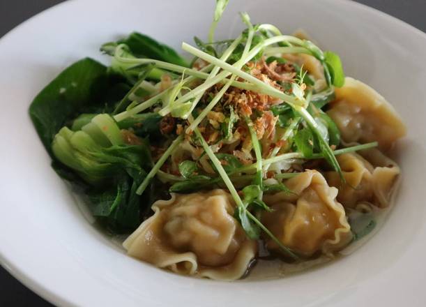 Wonton Mee - in Soup