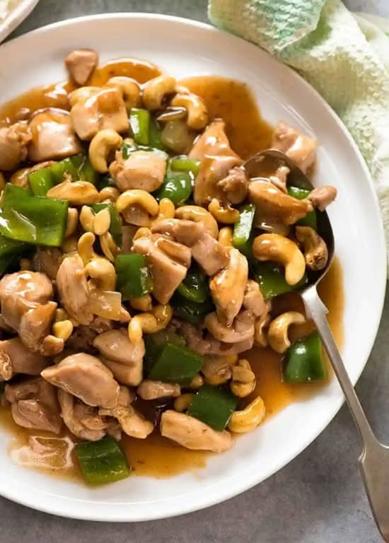 Chicken with Cashew Nuts