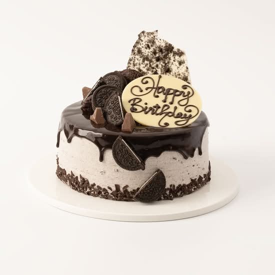 Cookies & Cream Birthday Cake (Medium)