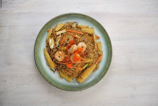 38. Stir Fried Thin Egg Noodles with Prawn and Fish Roe