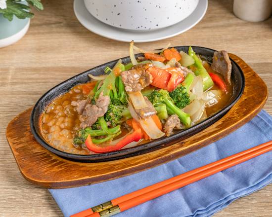 Sizzling Satay Sauce Stir Fry (GF)