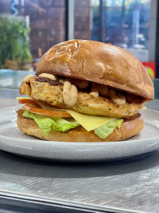 Grilled Chicken Burger