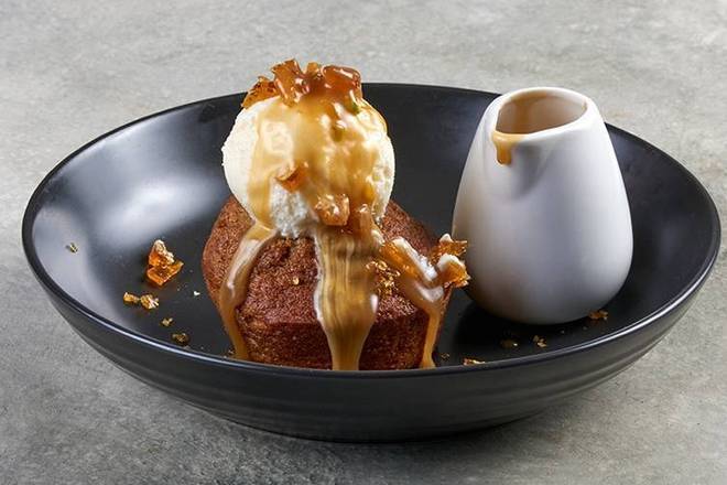 Sticky Date Pudding