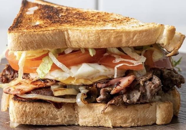 Steak Sandwich with lot