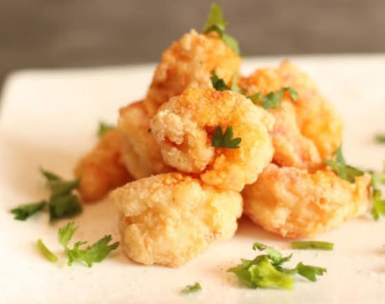 Golden Deep Fried Prawn with Salted Egg