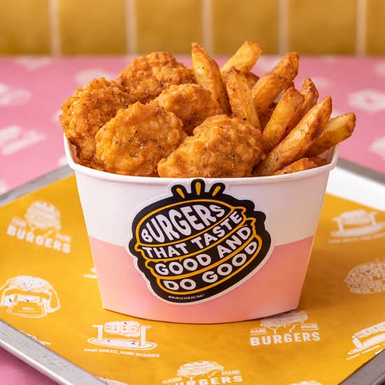 6 Nuggets & Fries