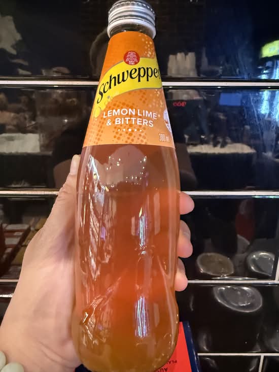 Schweppes Lemon Lime & Bitters