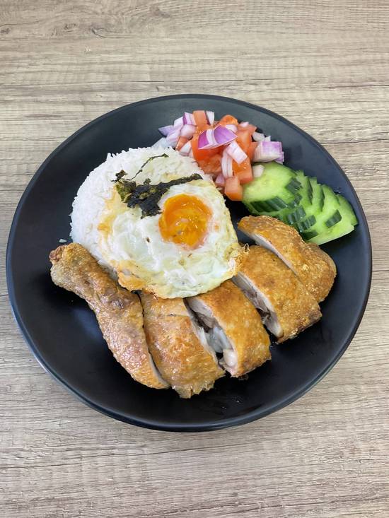 Crispy Fried Chicken with Steam Rice