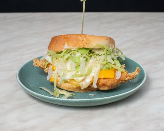 Snob Fried Chicken Burger