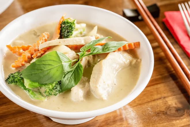 Green Curry Chicken