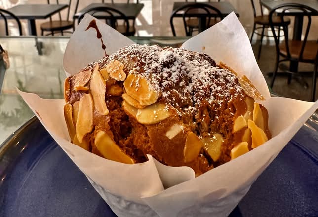 Almond Chocolate muffin