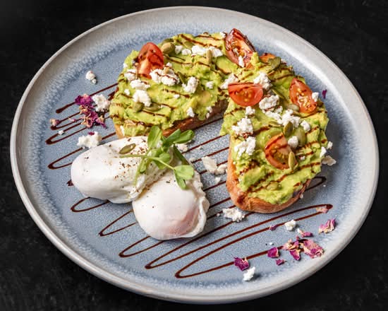 Smashed avo breaky