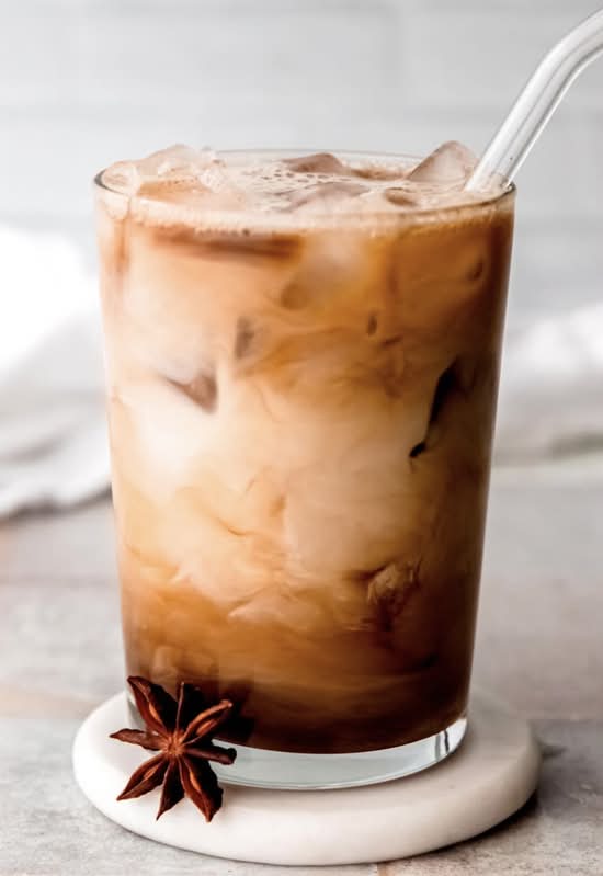 Iced dirty chai