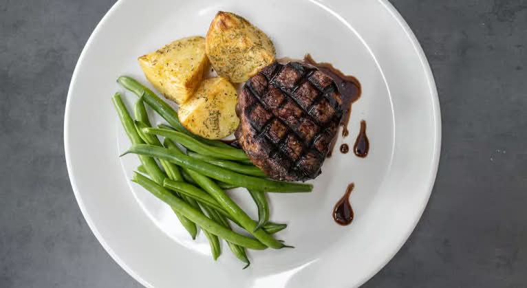 Eye Fillet Steak With Red Wine Pepper Jus