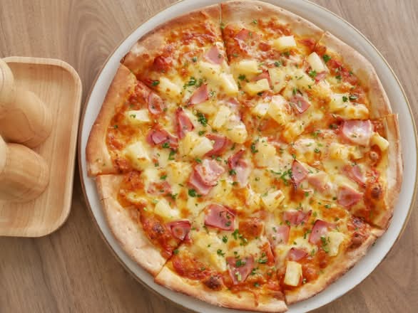 Hawaiian Pizza