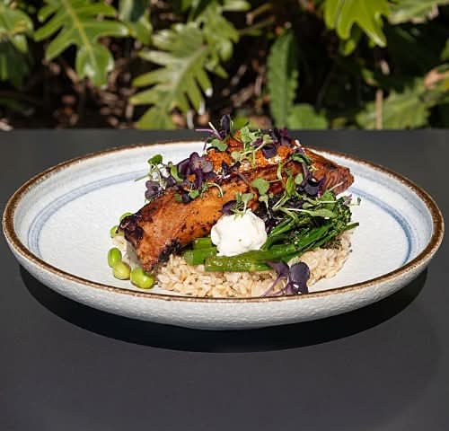 SALMON RICE BOWL