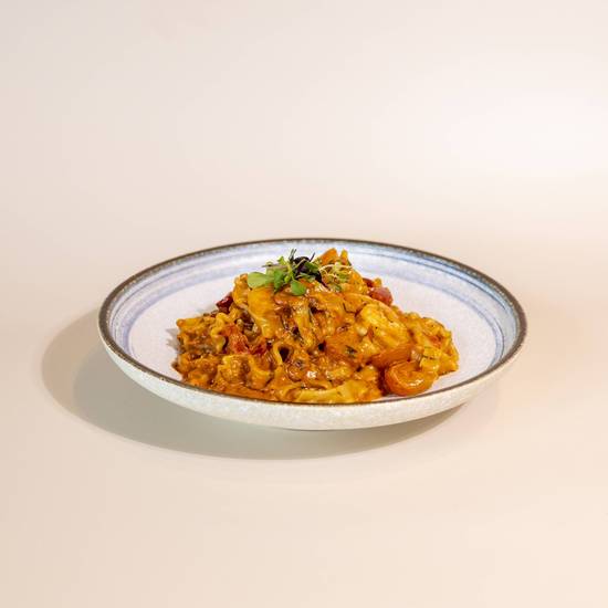 SPICY GARLIC PRAWN PASTA