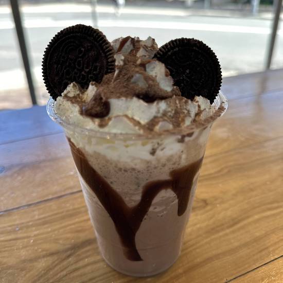 Cookies & Cream Frappe