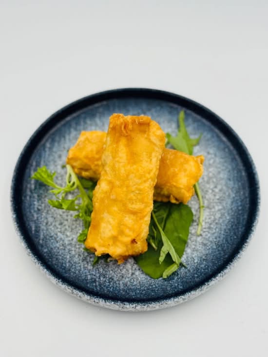 Curry Beef Spring Rolls 2pcs