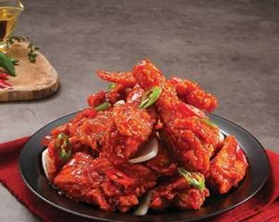 Boneless hot chilli chicken