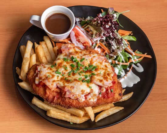 PJ's Traditional Chicken Parmigiana