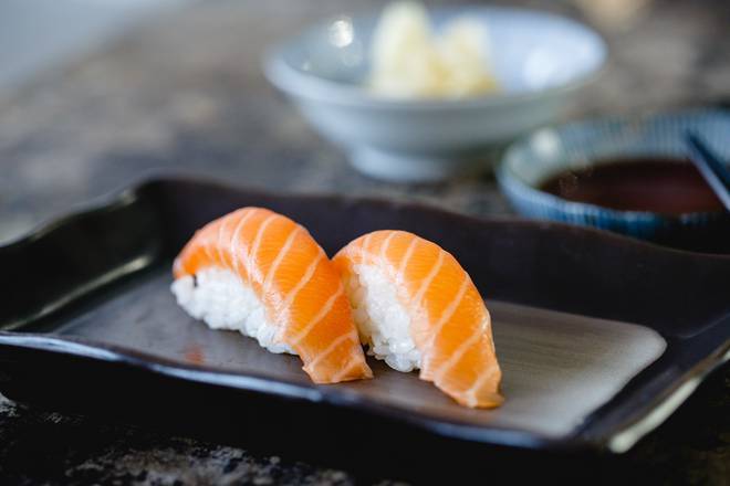 Salmon Nigiri (A)(GF)