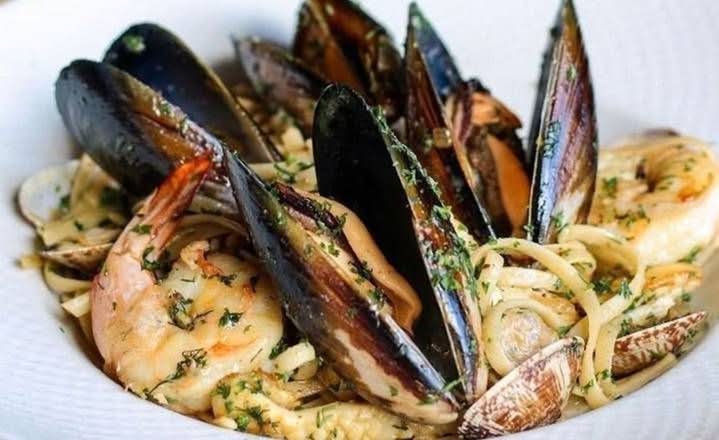 Seafood Linguine