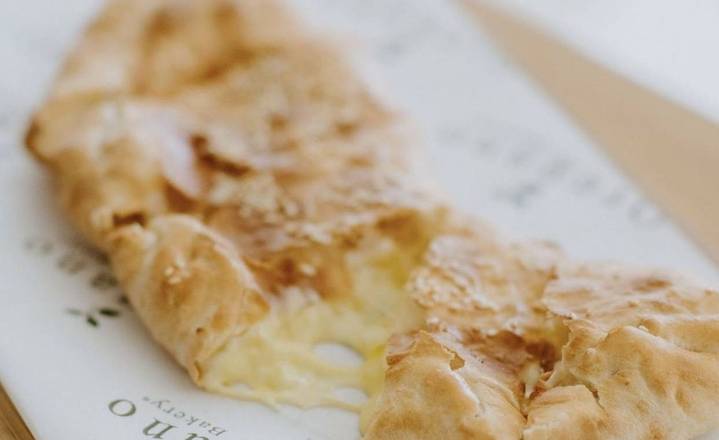 Cheese Pide