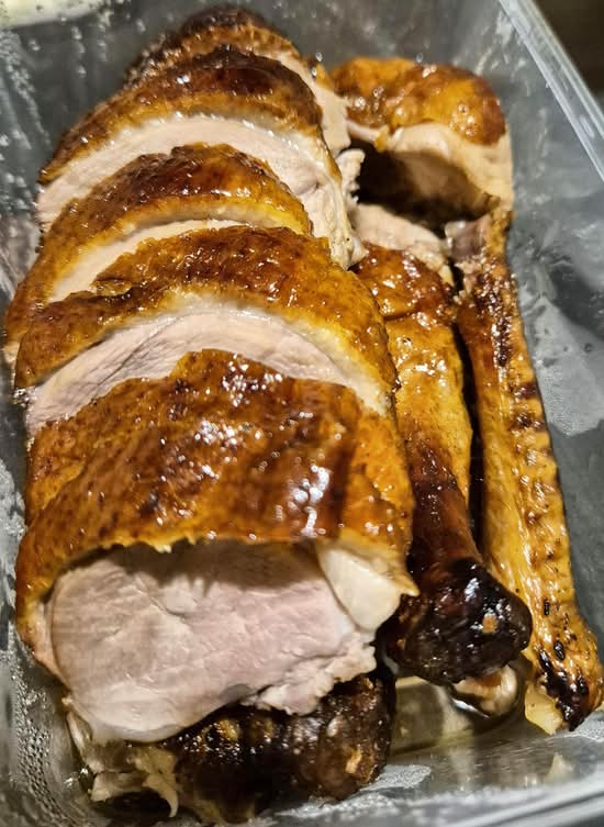 Half Roast Duck (Vịt quay nữa con)