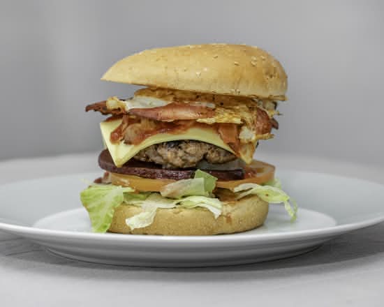 Deluxe Burger
