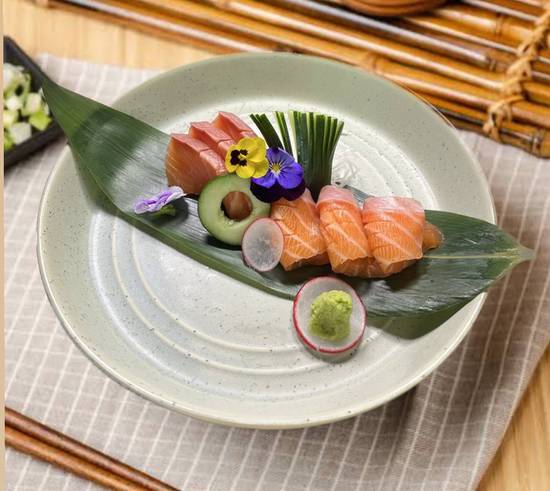 Salmon Sashimi