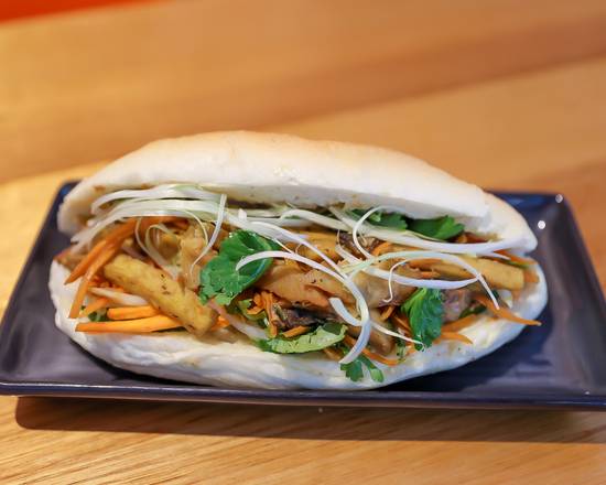 Vegetarian Banh Mi (V)
