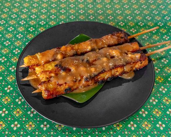 Satay Chicken Skewers with Peanut Sauce